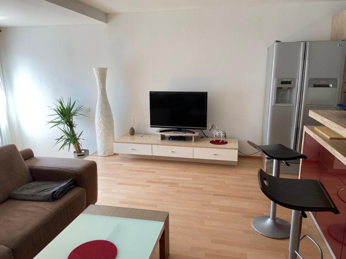 Bright Apartment With A Free Parking Garage @ Wienerberg 외부 사진