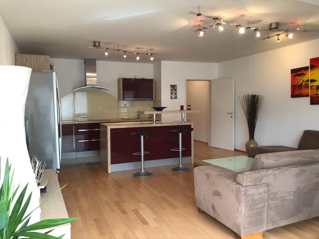 Bright Apartment With A Free Parking Garage @ Wienerberg 외부 사진